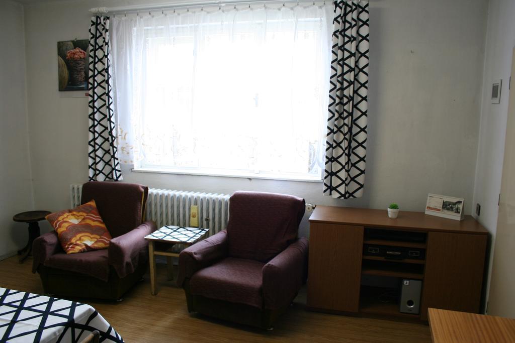 Ferienwohnung Vejminek U Drahusky Mcely Exterior foto
